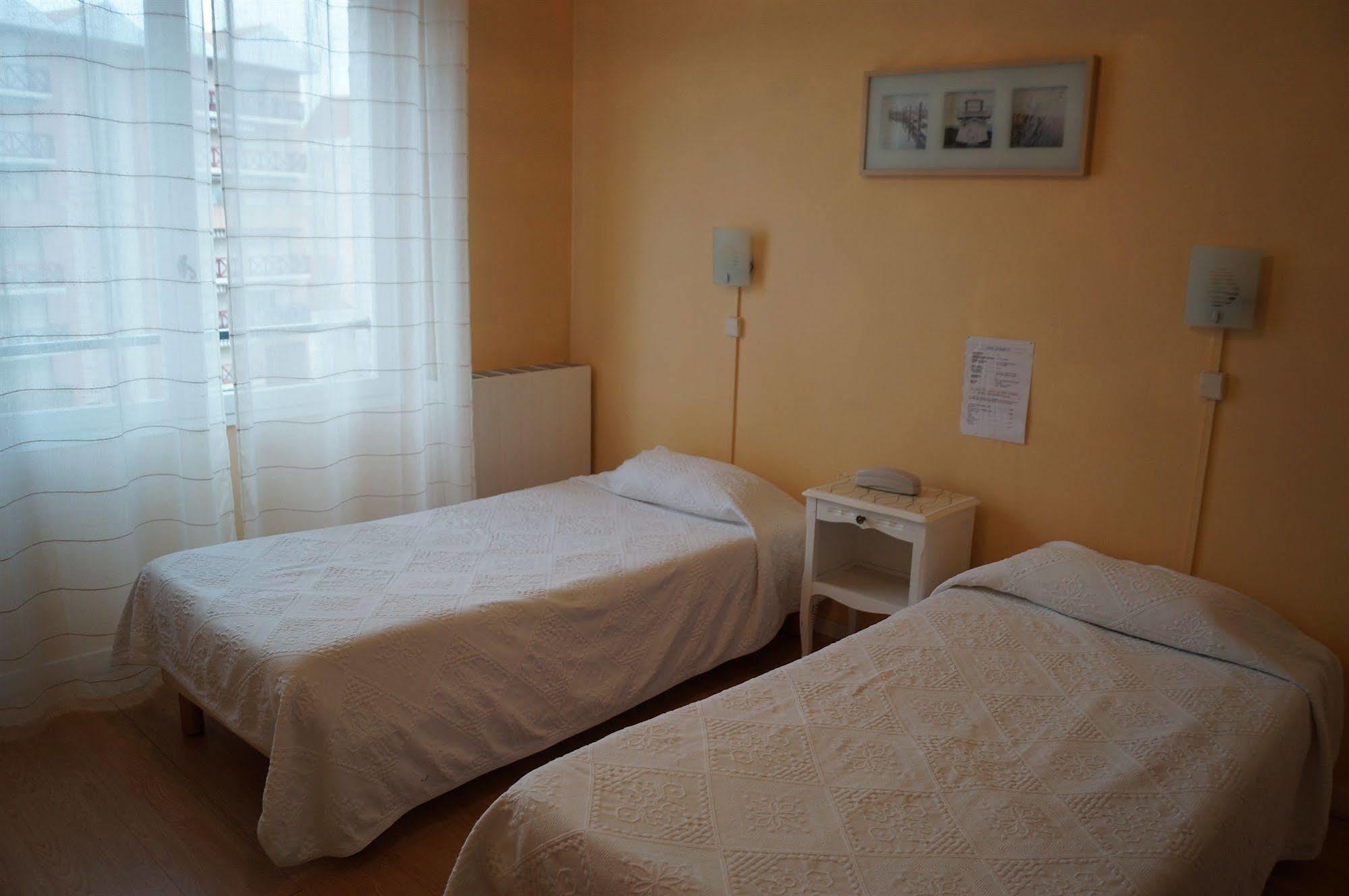 Le Novel Hotel Аркашон Екстериор снимка